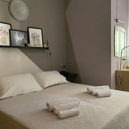 Mirna Hotell Rimini