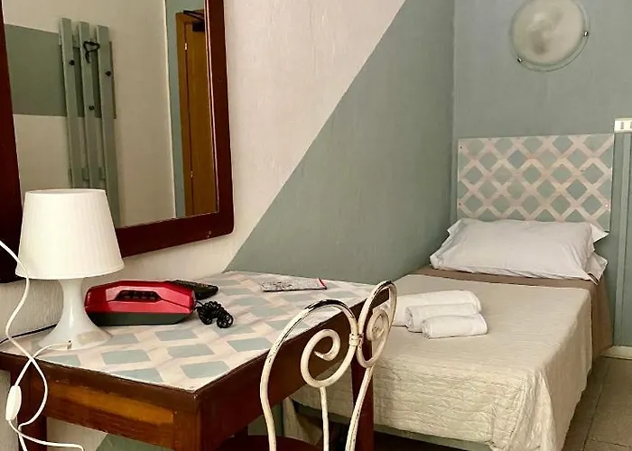 Mirna Hotell Rimini