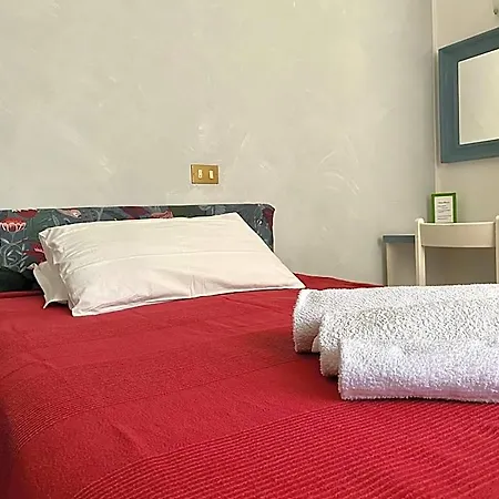 Mirna Hotel
