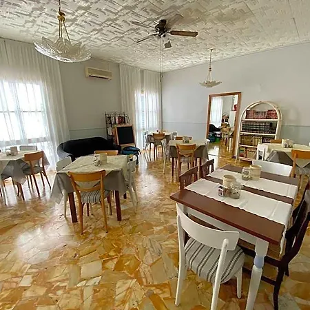 Mirna Hotel Rimini