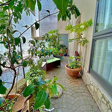 Mirna Hotel